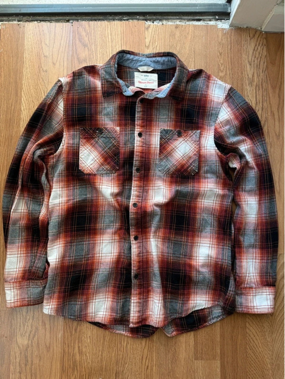 Vintage style y2k flannel button up
